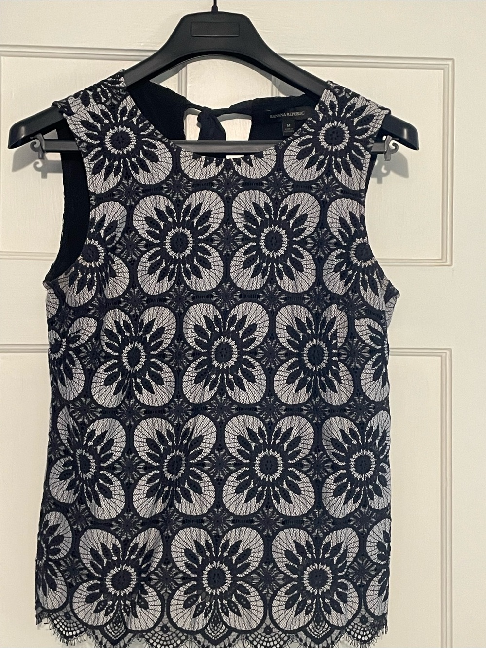 Banana Republic Navy and White Floral Lace Camisole